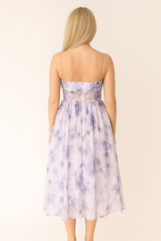 Damen – Elegantes Midi-Kleid mit Skulptur-Silhouette