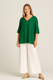 Damen – Leinenshirt mit V-Ausschnitt und lockerer Passform