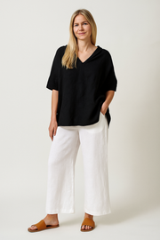 Damen – Leinenshirt mit V-Ausschnitt und lockerer Passform