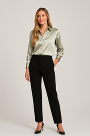 Damen – Satinbluse mit legerem Schnitt und elegantem Glanz