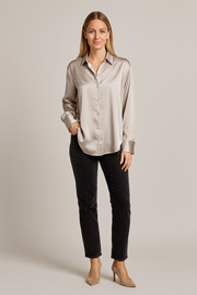 Damen – Satinbluse mit legerem Schnitt und elegantem Glanz