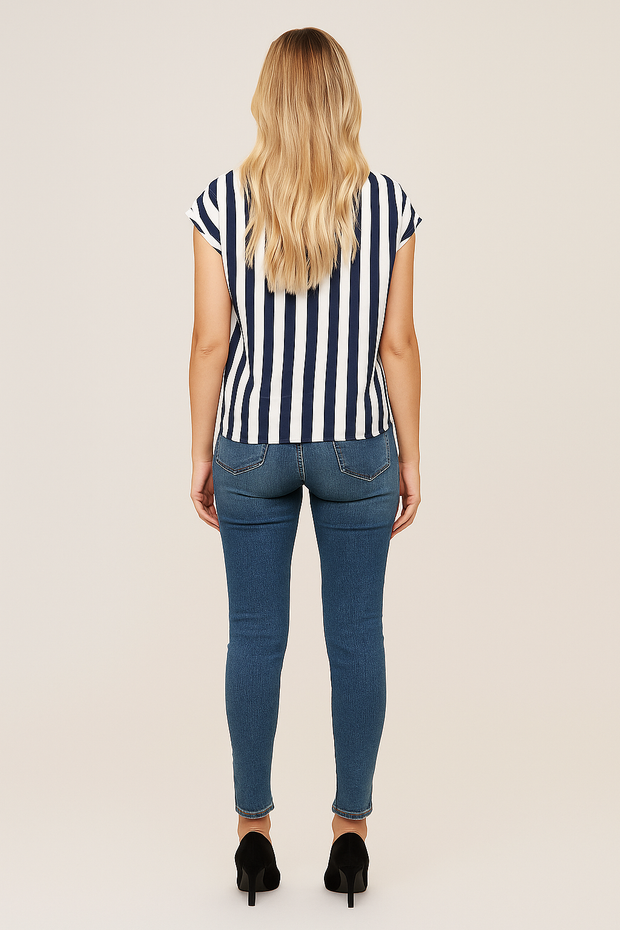 Damen – Bluse mit Streifenmuster und V-Ausschnitt
