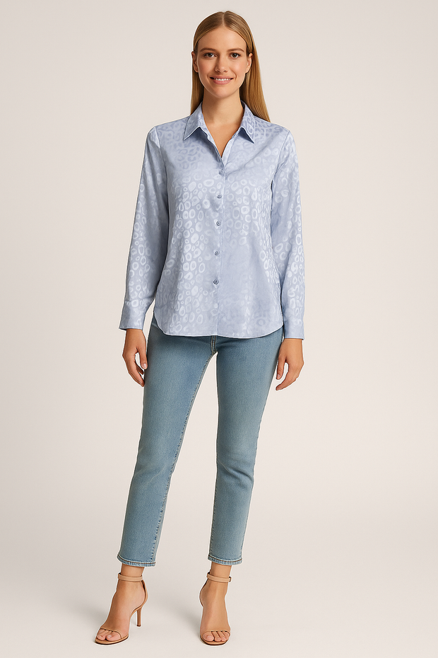 Damen – Satinbluse mit Leopardenmuster und klassischem Schnitt