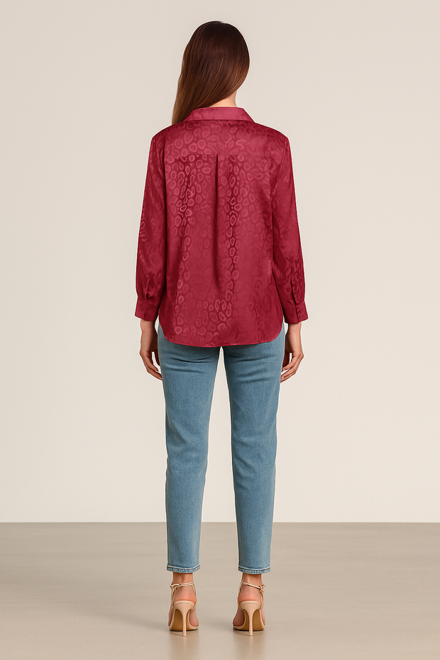 Damen – Satinbluse mit Leopardenmuster und klassischem Schnitt